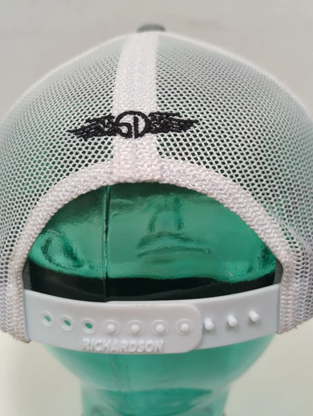 Straight Down Landscape 2 Golf Cap Adjustable Snap Back Mesh Gray White One Sz
